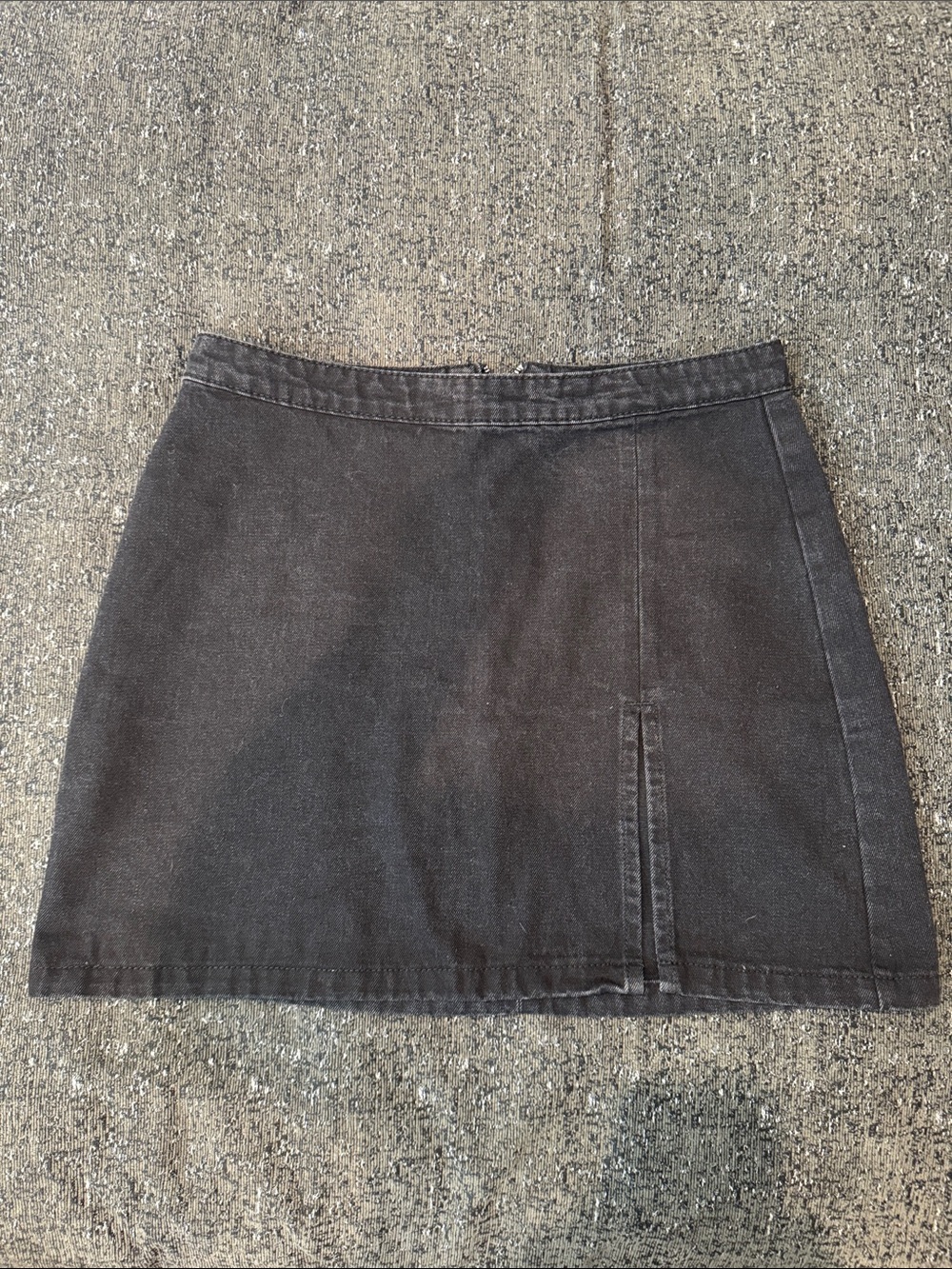 Missguided + Washed Black Denim Mini Skirt